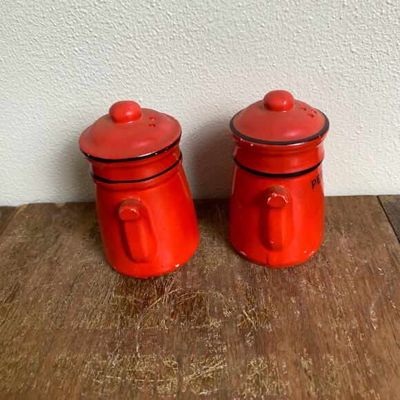 Vintage MCM Retro Red Balck coffee pot salt and pepper shakers - Picture 2 of 7